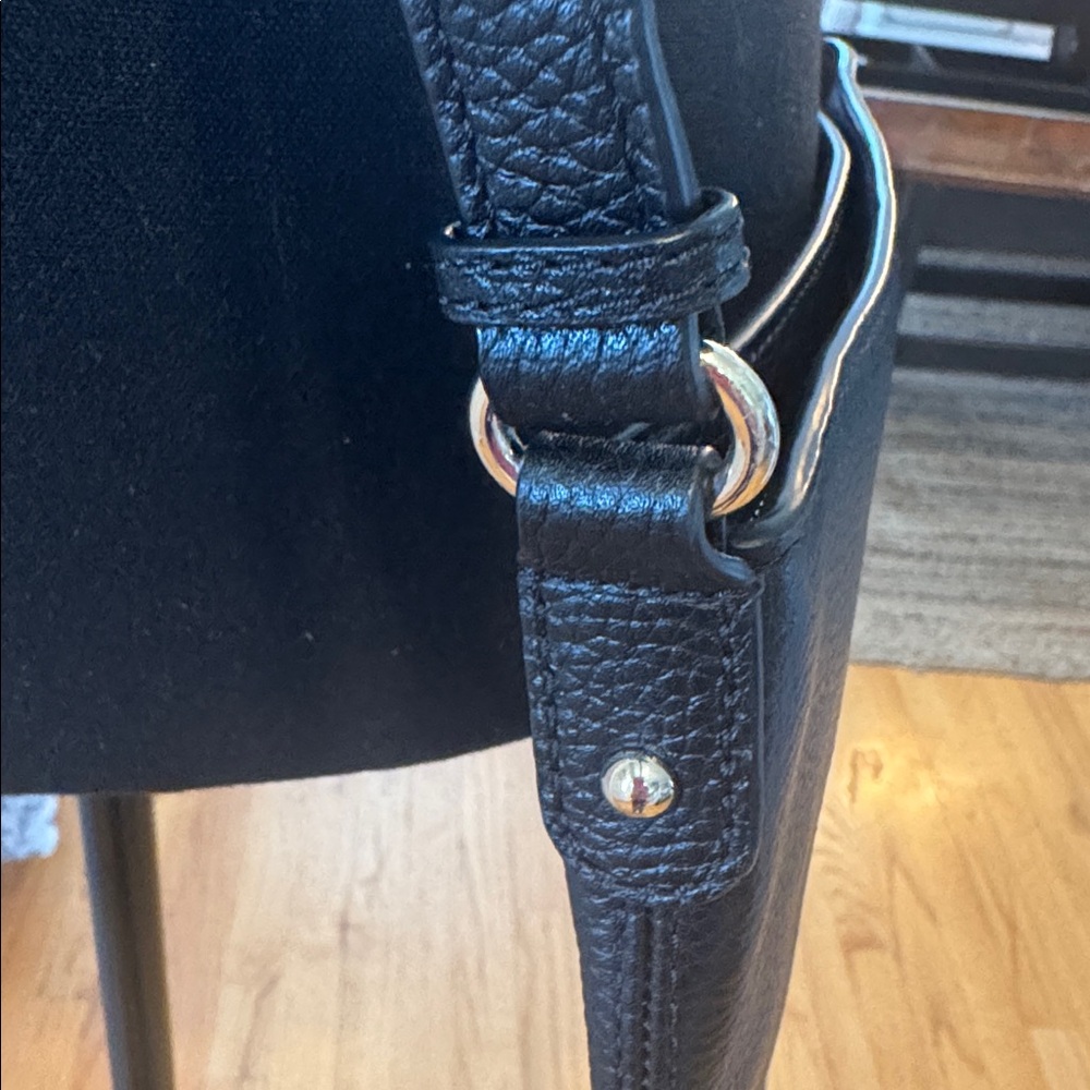 Black leather Kate Spade Pebbled leather crossbody purse bag - Picture 5 of 9